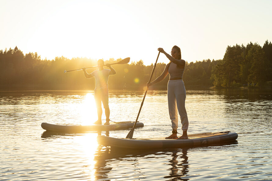 alexey-turenkov-unsplash_paddle_board